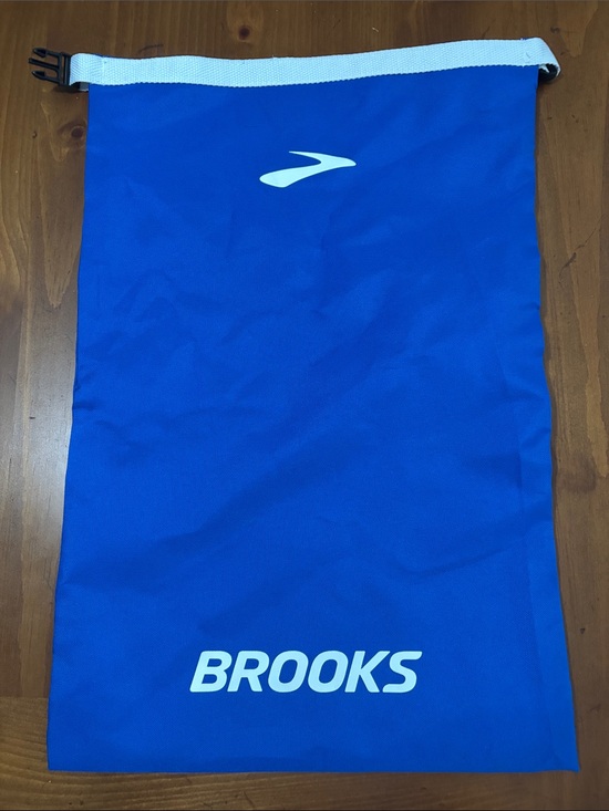 Brooks Handbags - Brooks Blue Drawstring Shoe Bag with White Trim